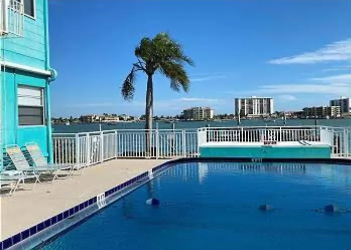 Mandaly Bay Efficiency Comfort Clearwater Beach