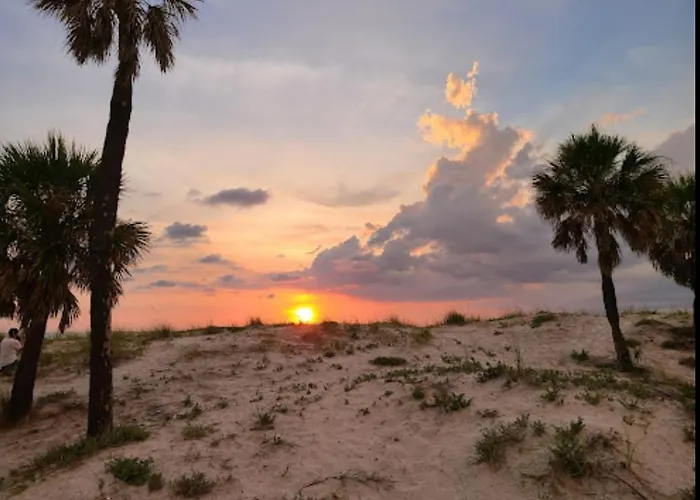 Mandaly Bay Efficiency Comfort * Clearwater Beach